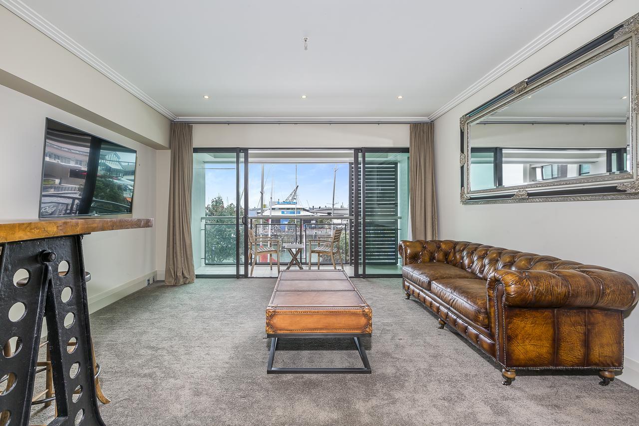 Cbd Viaduct Harbour Resort Auckland Eksteriør billede
